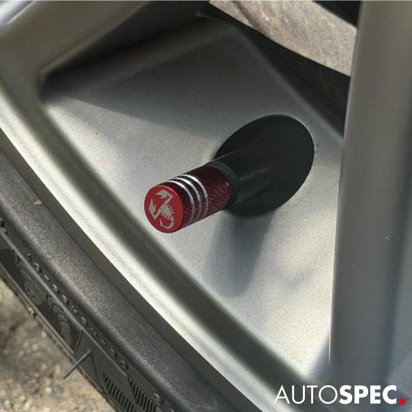 アバルト エアバルブキャップ さそり刻印 アルミ ABARTH タイヤ ホイール 全3色 スコーピオン 500 595 695 4個セット レッド Ver.2