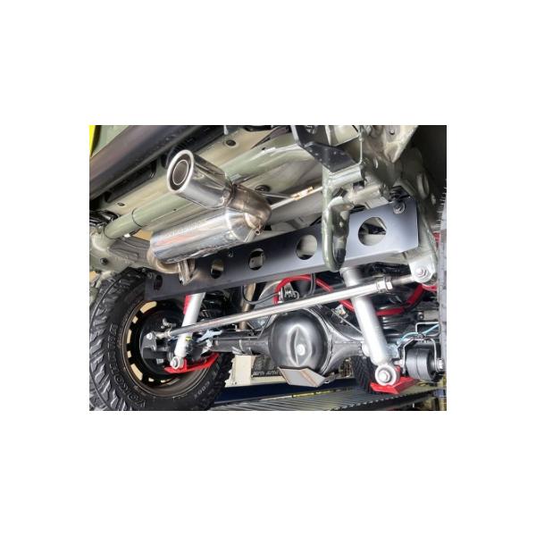 JB74W ジムニーシエラ 突入防止プロテクター(RV4ワイルドグース製リア