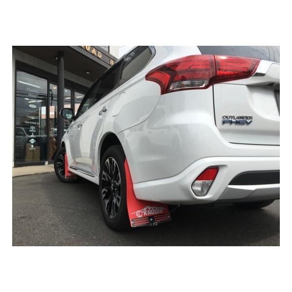 三菱　アウトランダーPHEV GN0WJAOS レッド マッドフラップ 4枚 ロードハウス アウトランダー PHEV KADDIS マッドフラップ