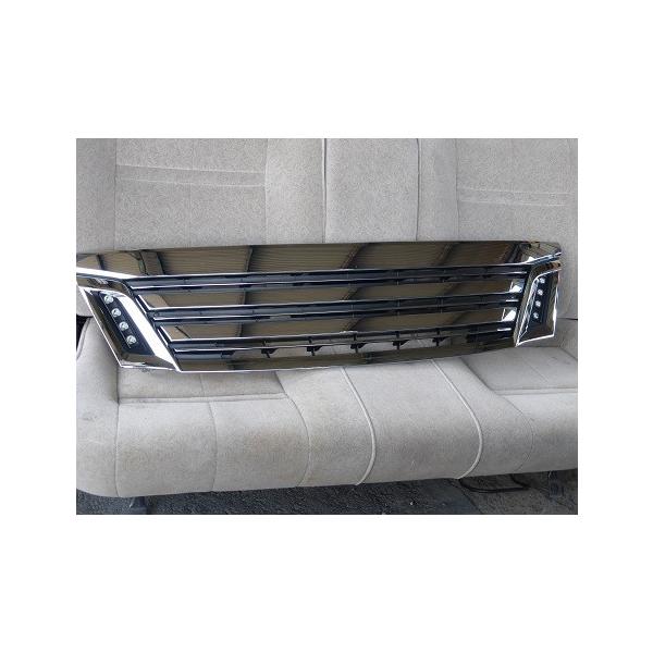 NV350 キャラバン　ライダー風グリル NV350 キャラバン ライダー風グリル NV350キャラバンライダーフロント