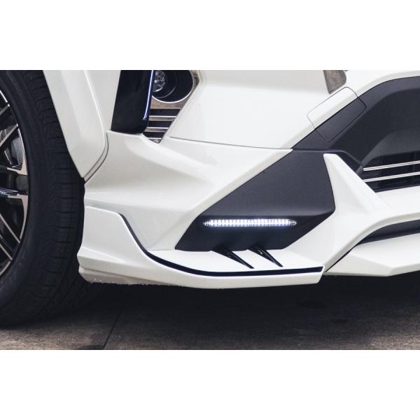 ダブルエイト RAV4 50 TRDフロントスポイラー装着車 フロントサイド 
