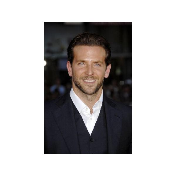 Bradley Cooper At Arrivals For All About Steve Premiere GraumanS Chinese Theatre Los Angeles Ca August 26 2009 Photo By Michael GermanaEverett Collect