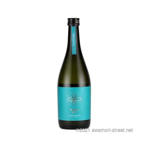 琉球王朝時代、庶民に愛され育まれてきた自家製の芋の蒸留酒「イムゲー(芋酒)」。時代の変遷で幻となったお酒を一世紀の時を経て、現代風に「IMUGE」としてアレンジ復活しました。麹に水と酵母を加え、発酵させる一次仕込みの後、甘藷を加えて発酵させ...