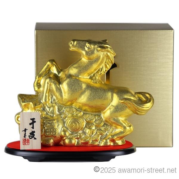 泡盛 干支ボトル 2026 午ゴールド 25度,720ml / 今帰仁酒造 贈り物