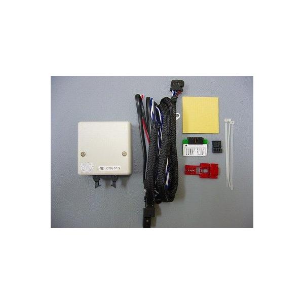 yJ[ueBbNCtzyIFEH[z@TVLZ[@}ZeBNAg|e@Maserati Quattroporte@2004`s