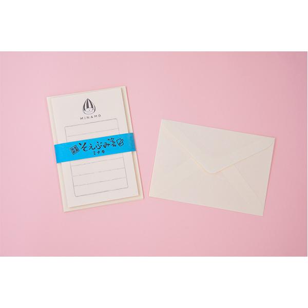 【商品名】ミナモ そえぶみ箋【素材】美濃和紙【内容量】便箋３０枚綴り、封筒５枚【備考】こちらの商品は、他の通販サイトと在庫共有しているため、ごくまれにご注文後でも在庫切れの場合がございます。 その際は連絡させて頂きますので、予めご了承くださ...
