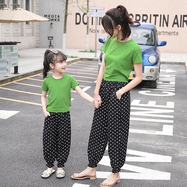 子供服 セットアップ 女の子 親子ペア 韓国子供服 キッズ ジュニア 夏 上下セット 2点セット 半袖 Tシャツ 丸首 長ズボン ドット柄 可愛い おしゃれ 通学着 Y アユストア 通販 Yahoo ショッピング