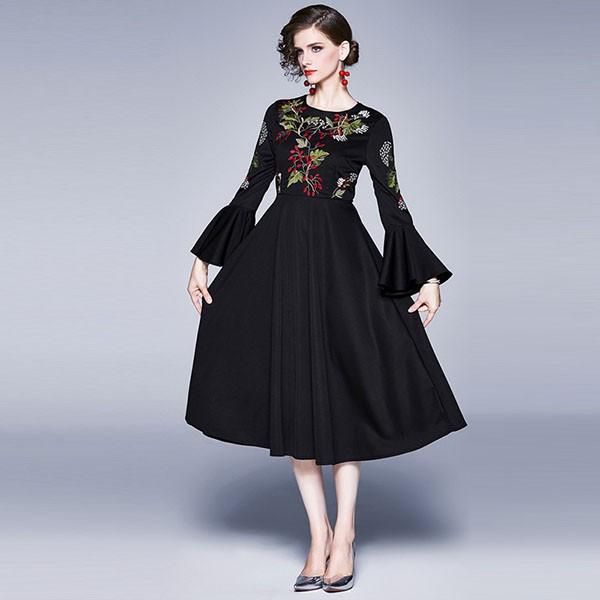 パーティードレス 結婚式 40代 代 ロング丈 袖あり 長袖 秋冬 韓国風 大きいサイズ フォーマルドレス 刺繍 お呼ばれ 二次会 披露宴 謝恩会 同窓会 上品 着痩せ Y4521 アユストア 通販 Yahoo ショッピング
