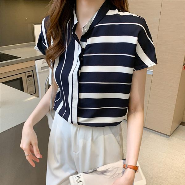 ブラウス レディース オフィス 夏服 おしゃれ 半袖 40代 代 仕事 襟付き トップス シャツ シフォン ストライプ きれいめ 着痩せ 韓国風 大人 上品 通勤 新品 Y アユストア 通販 Yahoo ショッピング
