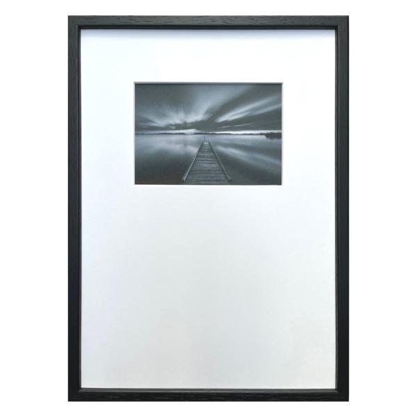 【仕様】サイズ：275x382x20mm重さ：880g材質：天然木・ペット樹脂・紙特徴：吊金具仕様：ヒモ特記事項限定生産品です。突然の品切れにより作品をご用意できない場合もあります。その際はご容赦ください。アートの飾り方 説明書付き▼詳細は...