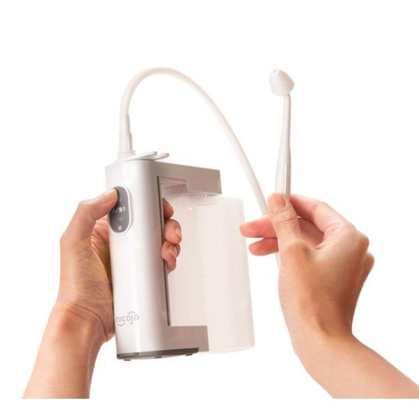 ★送料無料のお店です！※沖縄・離島は別途送料「正規品」日本製日光精器株式会社インフルエンザ対策と春の花粉対策に。鼻の粘膜及び鼻の通路を洗浄及び治療し鼻の働きを良くする電動鼻用洗浄器です。花粉の季節のつらい鼻づまりには鼻うがいが効果的で、電動...