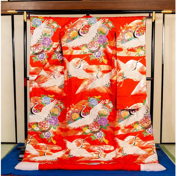 花嫁さんの打掛 朱赤地丸紋に花と飛び鶴 25780＃ : あざらし堂ヤフー店 