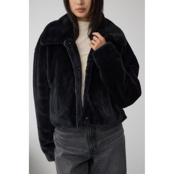 AZUL BY MOUSSY（アズールバイマウジー） スタンド2WAYファーショート