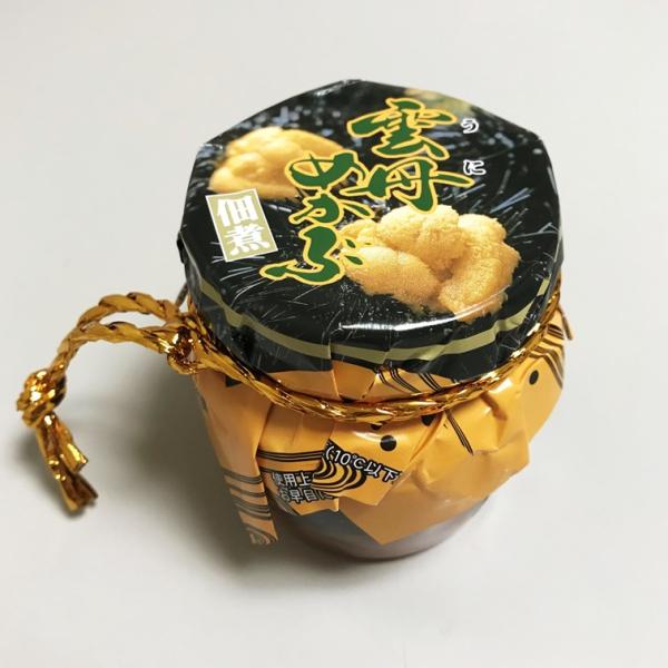 甘口に炊いためかぶとオリジナルの練うにを二層に充填した佃煮です。お子様から年配の方まで幅広い層にお召し上がりいただけます。原材料名・めかぶ・醤油・砂糖・練りうに・醗酵調味液・めんつゆ・昆布エキス・甘味料(ソルビトール)・調味料(アミノ酸など...