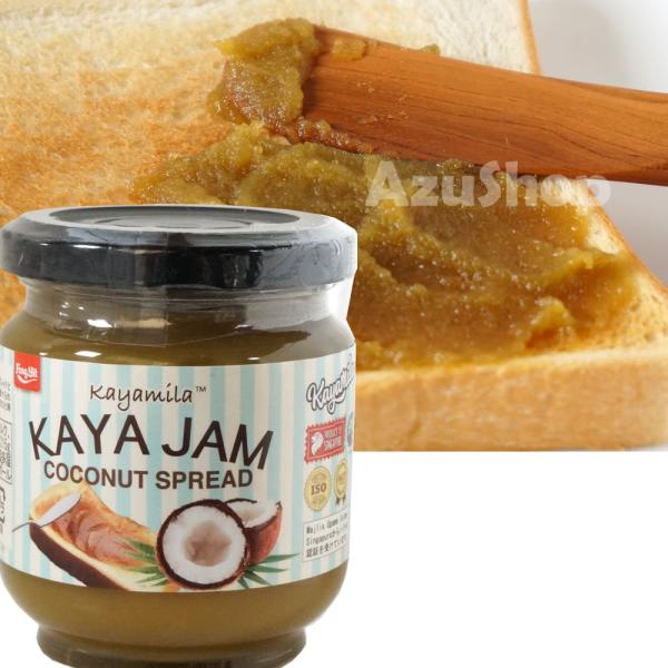 ココナッツミルクと卵に砂糖を加えて作られるシンガポール名物のカヤはトーストに塗るスプレッドとして有名です。KAYAMILAのKAYAJAMは、現地ではカヤトーストの名で朝食やブランチでコーヒーと一緒に日常的に食べられます。焼きたてのトースト...