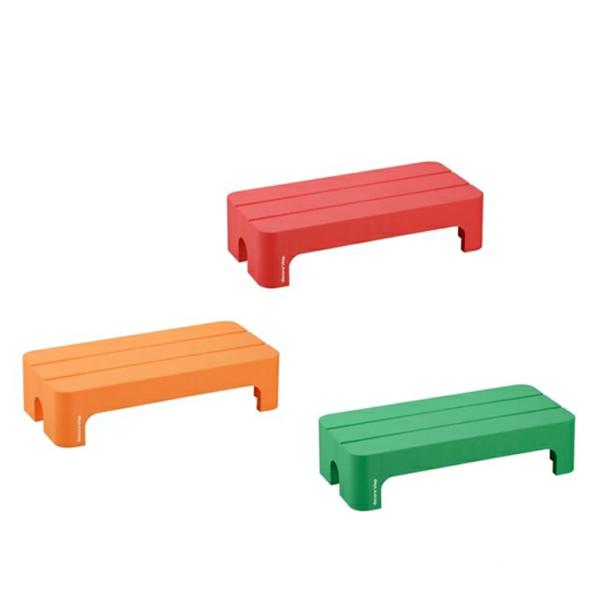 仕様サイズ：約590×280×200mm材質：滑り止め：ポリプロピレン、エラストマー樹脂カラー：レッド,オレンジ,グリーン重量：約1710g原産国：日本耐荷重：約100kgポイントカラフルデザインのステップ使い方はいろいろ楽しめます。玄関段...