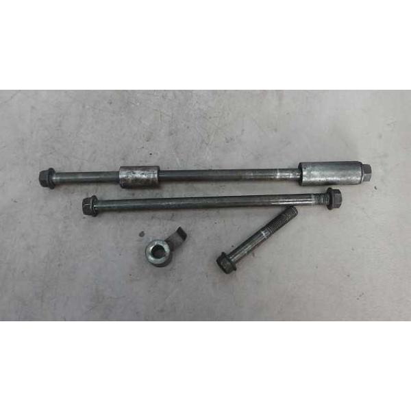 ■■VT250FN ゼルビス　MC25-1003xxx　の　エンジンハンガー■■ 中古品です、画像をよく見て御判断下さい。<br><br>車体番号MC25-1003xxx　走行距離15629km＜メーター表示＞より外...