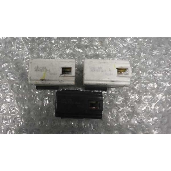 マジェスティ C SG03J-080xxx の リレー *1564623768 中古 : バイク