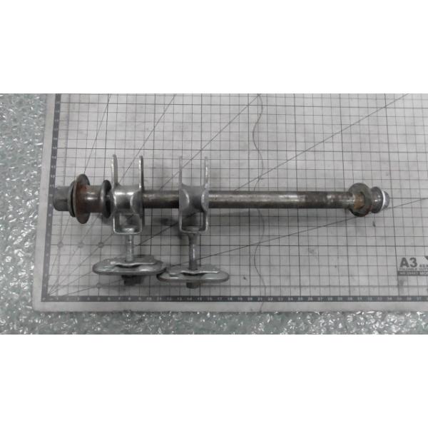 バンディット250 GJ74A-116xxx の リアアクスルシャフト *1606276392