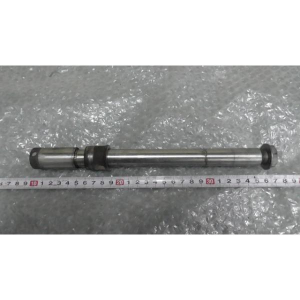 V-TWIN マグナ MC29-1000xxx の フロント アクスルシャフト