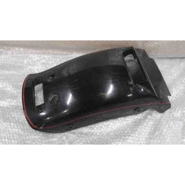 エリミネーター250 EL250A-003xxx の リアフェンダー *1659675582 中古
