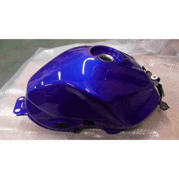 GSX250R LC6DN11AZ01107xxx の 燃料 タンク *1708484772 中古 : バイク