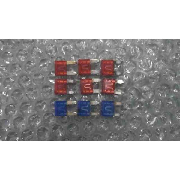 ニンジャ Ninja 250 EX250Lの 平型ヒューズ *1715305166 中古 : バイク