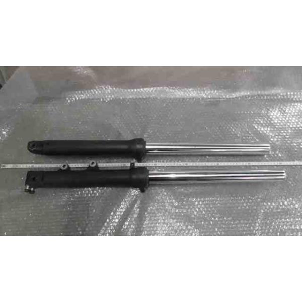 グース250 NJ46A の フロントフォーク *1718151651 中古 : バイク