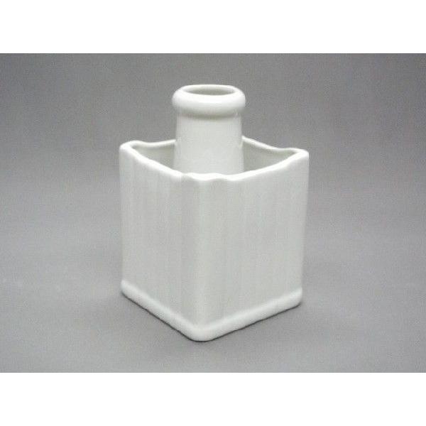 ●サイズ 榊立４寸：高さ12.5cm×幅8.3cm×口径2.6cm※本製品は焼き物の為、サイズが多少異なる場合がございます