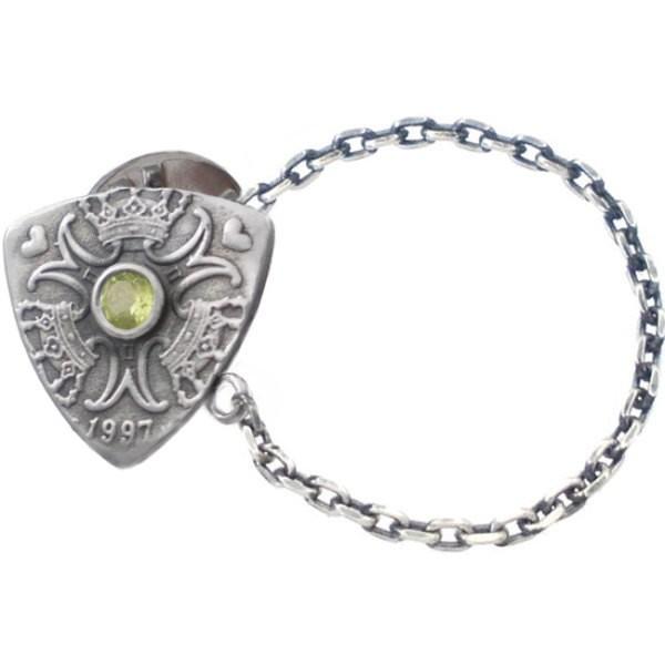 8月)ペリドット クローネ コイン チェーン ピック シルバー ピンバッジ