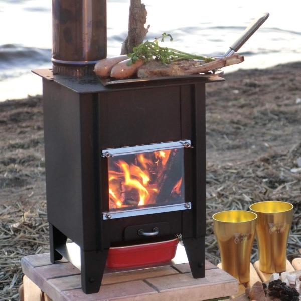テーブル暖炉 こばこ ロケットストーブ F90mm煙突付き F90mm煙突付き ミニ薪ストーブ こばこ 小窓で炎を眺めながら直火クッキングが卓上で楽しめる Bt