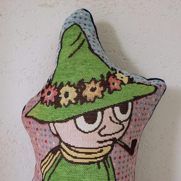 丸眞 クッション Moomin ムーミン スナフキン 約55 35cm お気に入りのパイプ Ypt Or Id