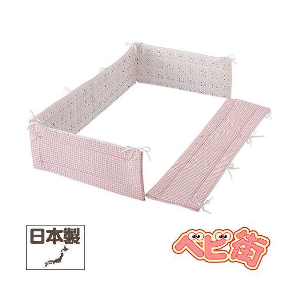 【送料無料】北海道・沖縄・離島は、別途送料がかかります。 詳しくは、「商品情報をもっと見る」内でご確認ください。赤ちゃんが寝返りをうっても大丈夫 ♪●寝台サイズ：70×120cmのレギュラーサイズのベッドガードパットです。●隙間風や冷暖房の...