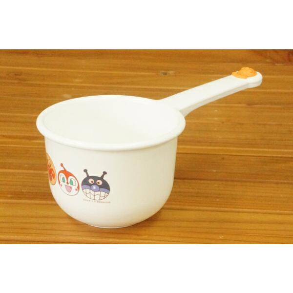 ★アンパンマン子供用手桶★男児、女児ともに人気のアンパンマン。　お風呂の時間もアンパンマンとご一緒に！★サイズ/約直径12.3cm×高さ8.5cm★容量/約720ml★材質/ポリプロピレン、EVA樹脂★原産国/日本★発売元/株式会社バンダイ...