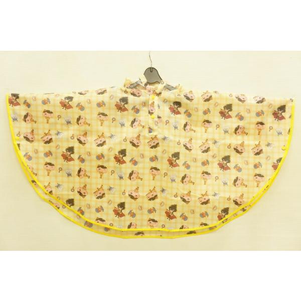 ★撥水加工キャラクターレインポンチョ(レインコート)★収納袋付き★着丈/約57cm★身幅/約100cm★身長の目安/100cm〜110cmに適応★材質/ポリエステル、ポリエチレン★中国製★発売元/有限会社ジェイズプランニング