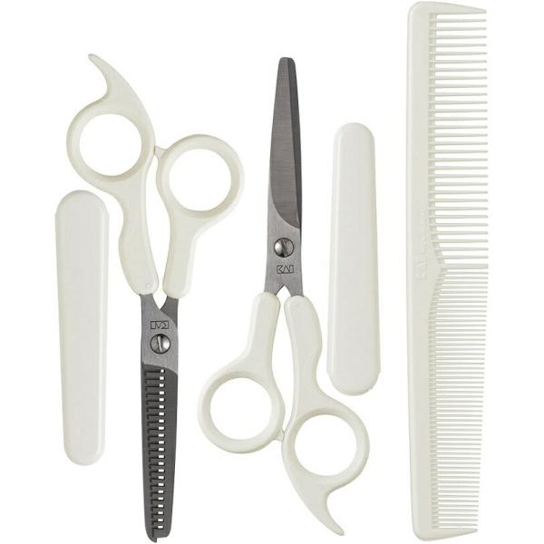 ★ステンレス刃物鋼を使用し、シャープな切れ味　カットハサミ、スキハサミ、クシの3点セット★長さを整えて、髪の量を減らしたい時や、　毛先を自然な感じにボカしたい時　丸みのある髪型にしたい時などにお使いください。★手にフィットして持ちやすいハン...