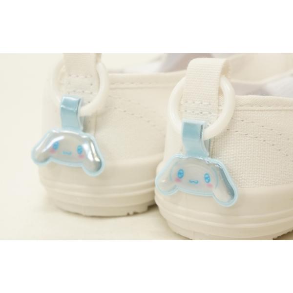 ★自分の靴がひとめでわかる　ライトに反射するリフレクター素材★靴や上履きバレーシューズなどの　かかとのループ部分に　リングを取り付けて使用します★裏面には名前も書くことができます★サイズ/リング部分含む全長約5cm★材質/非フタル酸塩ビ、P...