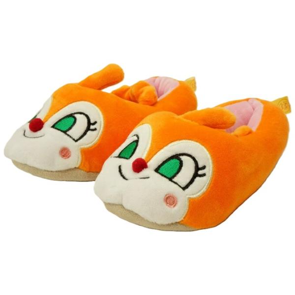 ★ドキンちゃんのとってもかわいい、　もちもちルームシューズ★もちっとしたやわらかな生地で、　お子様の足を包みます★底面にパタパタ音の軽減に配慮した、　ポリエステルスエード生地を使用★主素材/ポリエステル★適応サイズ/14〜16cm程度★発売...