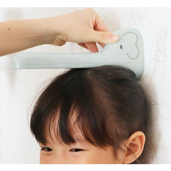 ★身長ワカールが仕様そのままに、　カラー展開がリニューアル！★今までの身長計はとても大きかったり、　高さを測れる壁に取り付けたり、　と苦労していませんでしたか？　amimaデジタル身長計はだれでもすぐに身長が測れます。　製品の大きさも小さく...