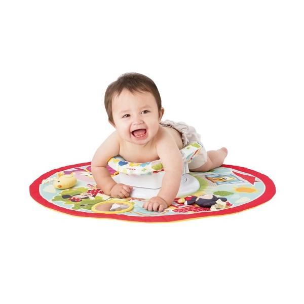 ■ミッキー＆フレンズの可愛いデザイン。■発達に合わせた5WAYのカラダ遊びが出来ます。　マットに描かれたドナルドの家の窓を開けてご挨拶。　ミッキーを振れば音がする♪　目や手の感覚の発達を促しながら、　身体を動かして繰り返し遊ぶことで、　カラ...