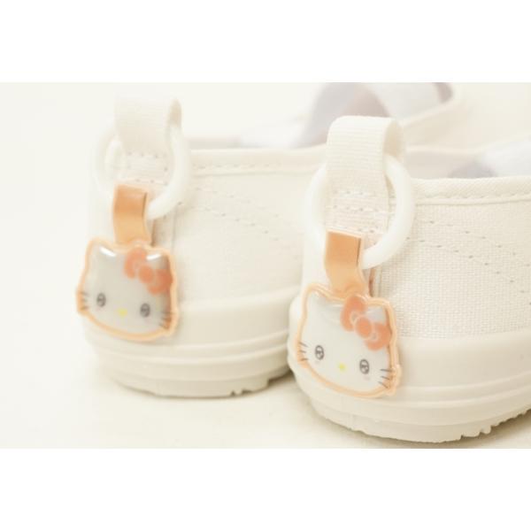 ★自分の靴がひとめでわかる　ライトに反射するリフレクター素材★靴や上履きバレーシューズなどの　かかとのループ部分に　リングを取り付けて使用します★裏面には名前も書くことができます★サイズ/リング部分含む全長約5cm★材質/非フタル酸塩ビ、P...