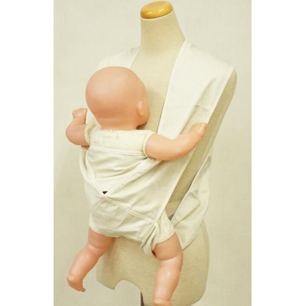 ★シンプル構造で軽量コンパクトタイプだから　車やベビーカーでのお出掛けの際に　バックからサッと取り出して着用できるので　セカンドキャリー・セカンドだっこひもに重宝です★適応サイズ 首すわり〜18ヶ月(13kg)まで★リバーシブルで使える簡単...