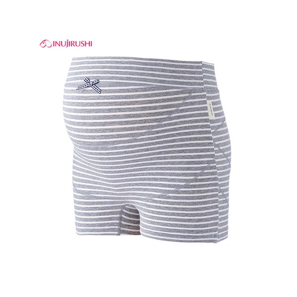 【ママと犬印の共同開発商品】先輩ママの「こんな妊婦帯がほしい！」という声を集約し、何度も試着とフィッティングを重ねて作った一枚ばきできるパンツ妊婦帯。実際にモニター先輩ママの声から作ったからこその、機能とやさしさがギュッと詰め込まれています...