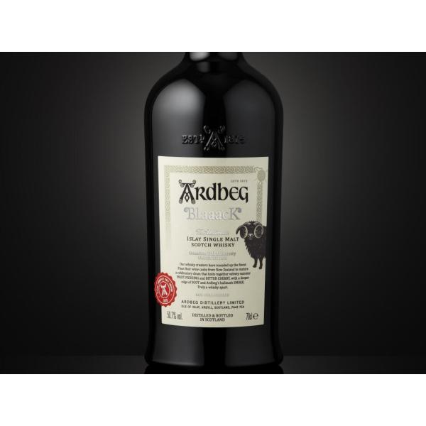 bacchus-barrel_ardbeg-blaaack-