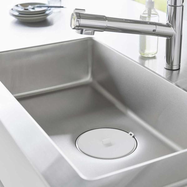 ・ブランド：YAMAZAKI（山崎実業）/日本・ジャンル：つけ置き洗いキャップ・主な素材：シリコーンゴム　マグネット・生産国：中国・サイズ：約W170XD179XH15mm・重量：約95g・耐熱温度：250℃・耐冷温度：-40℃・食洗機対応...