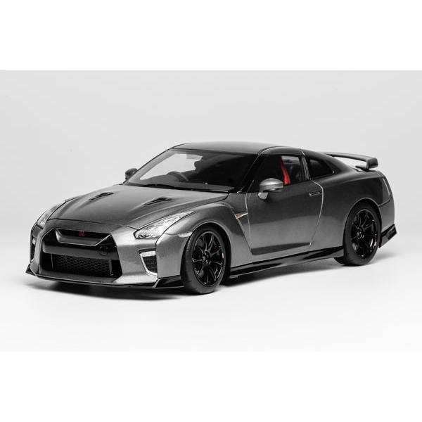 MOTORHELIX 1/18 日産 GT-R (R35) Track Edition Engineered By