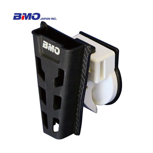 つりピタシリーズの吸盤ベースとプライヤーホルダーアタッチメントのセット品です。プライヤーをがっちりホールドし、手元にキープしておくことができるプライヤー専用のホルダーです。強力な吸盤ベースで取付・取り外しが簡単！！吸盤ベースだから、面倒な取...