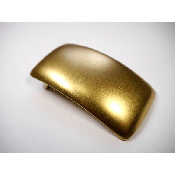 材質：真鍮製サイズ：長さ90mm×幅50mm ベルト幅「40mm」までのベルトでしたら取り付け可能です。只今出品中の『40mmバックル取付用牛革ベルト』 にピッタリ合います。ベルトと合わせてご購入頂きますと、まとめて一括発送しますので、お得...