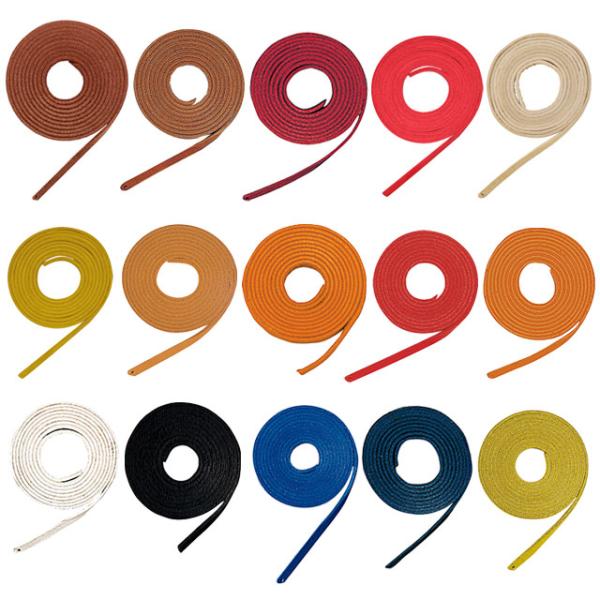 素材：天然皮革（牛革）サイズ：長さ150cm×幅5mmカラー：03：シルバー芯通し09：ブラック芯通し22：ロイヤルブルー芯通し29：Ｄブルー芯通し40：ナチュラルライム芯通し47：ナチュラル芯通し49：コルク芯通し51：クリアオレンジ芯通...