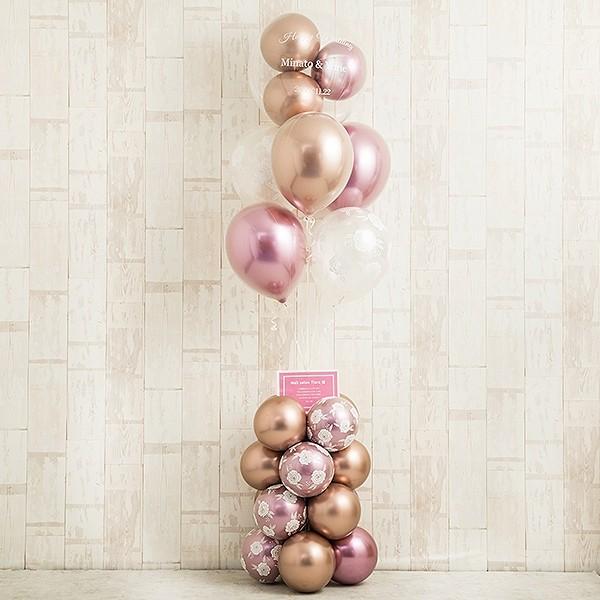 人気のローズゴールド、モーヴ、スケルトンのバルーンにローズ柄をしっとり添えたスタンディングバルーン。落ち着いた品のある色合いをセレクトして光沢感のあるクロームバルーンでおつくりしたのでほどよい存在感と色合いバランスが絶妙です。「おしゃれは足...